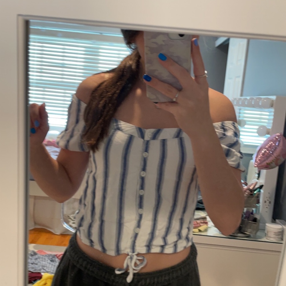 Strapless striped shirt